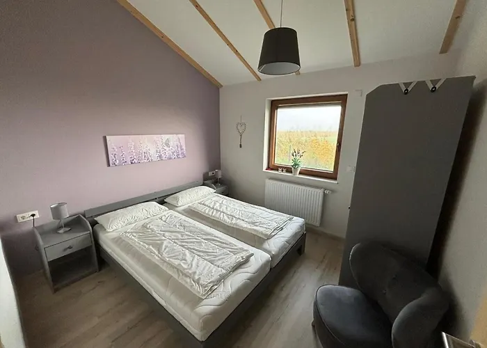 G9 Eingezaeuntes Haus In Randlage Mit Weitblick By Interhome Σπίτι διακοπών *